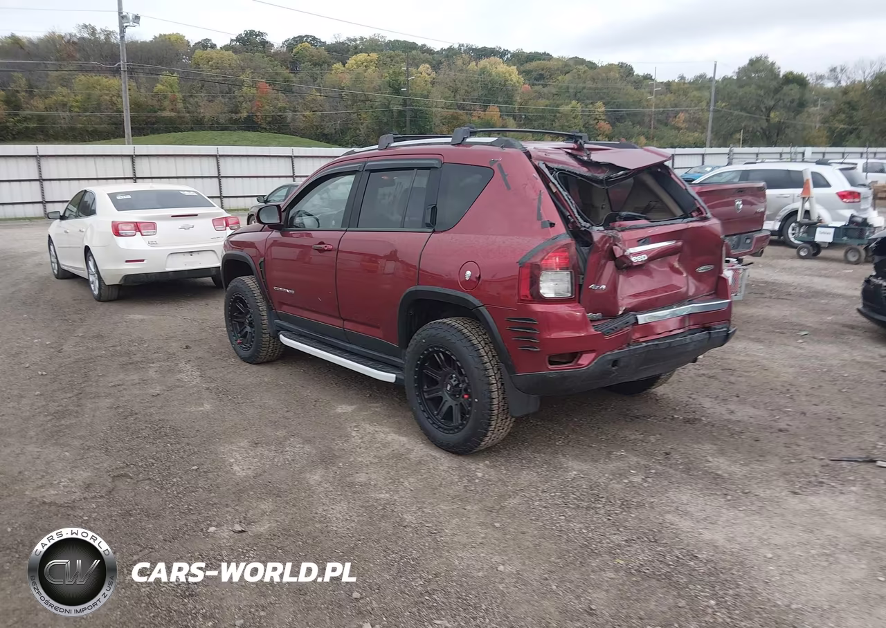2015 Jeep Compass High Altitude Edition VIN:1C4NJDEB1FD155193 - 3