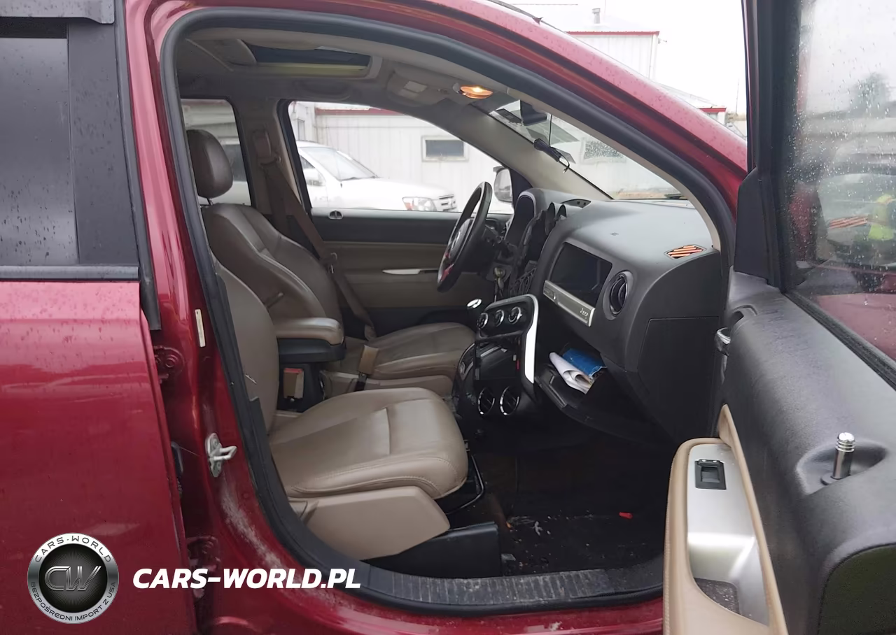 2015 Jeep Compass High Altitude Edition VIN:1C4NJDEB1FD155193 - 5