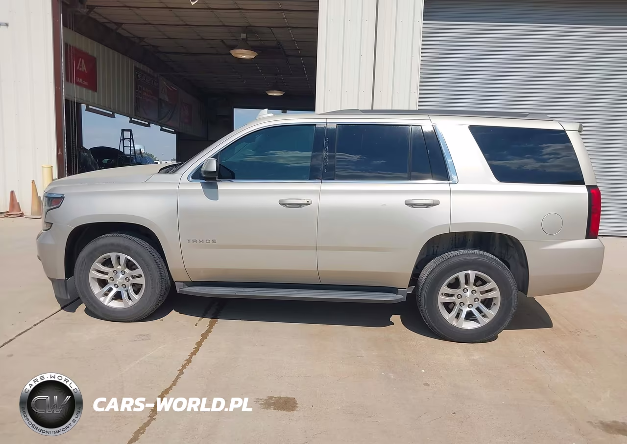 2017 Chevrolet Tahoe Ls VIN:1GNSCAEC9HR273686 - 15