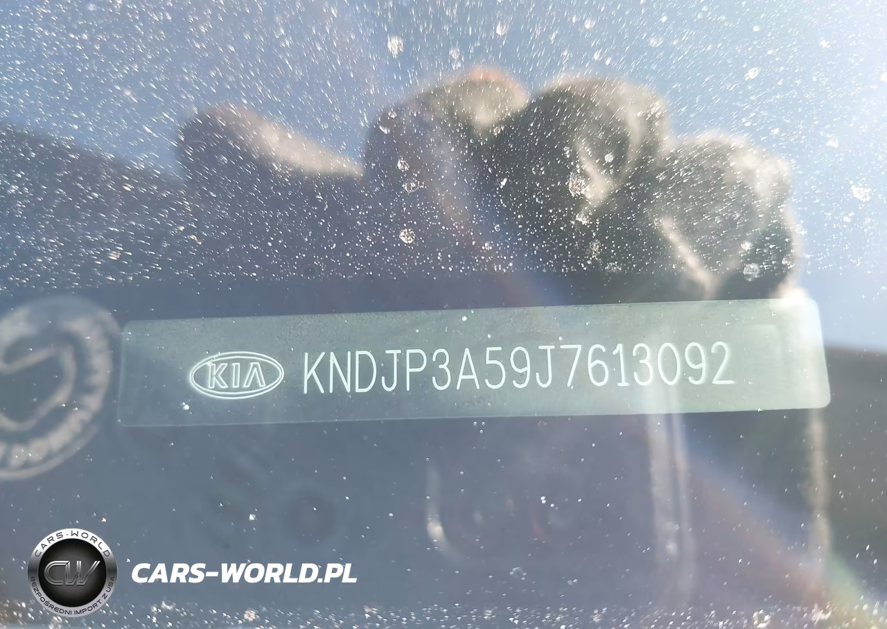 2018 Kia Soul + VIN:KNDJP3A59J7613092 - 9
