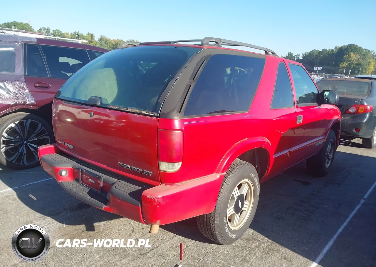 2003 Chevrolet Blazer Ls VIN:1GNCS18X83K185798 - 4