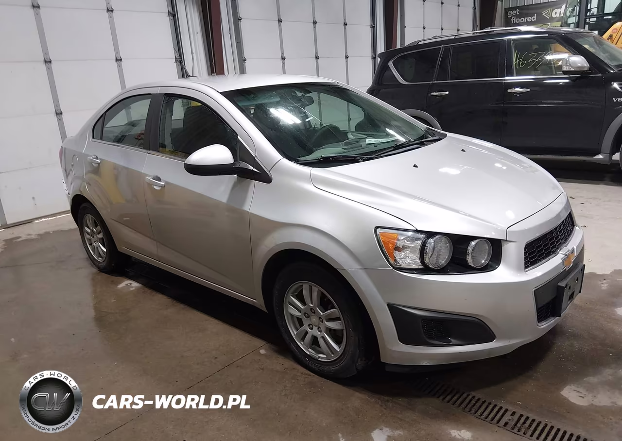 2014 Chevrolet Sonic Lt Auto – zdjęcie 1 z 12