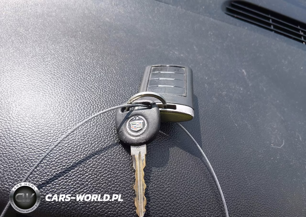 2014 Cadillac Escalade Luxury VIN:1GYS3BEF8ER153120 - 11