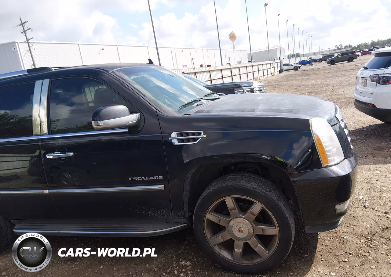 2014 Cadillac Escalade Luxury VIN:1GYS3BEF8ER153120 - 13