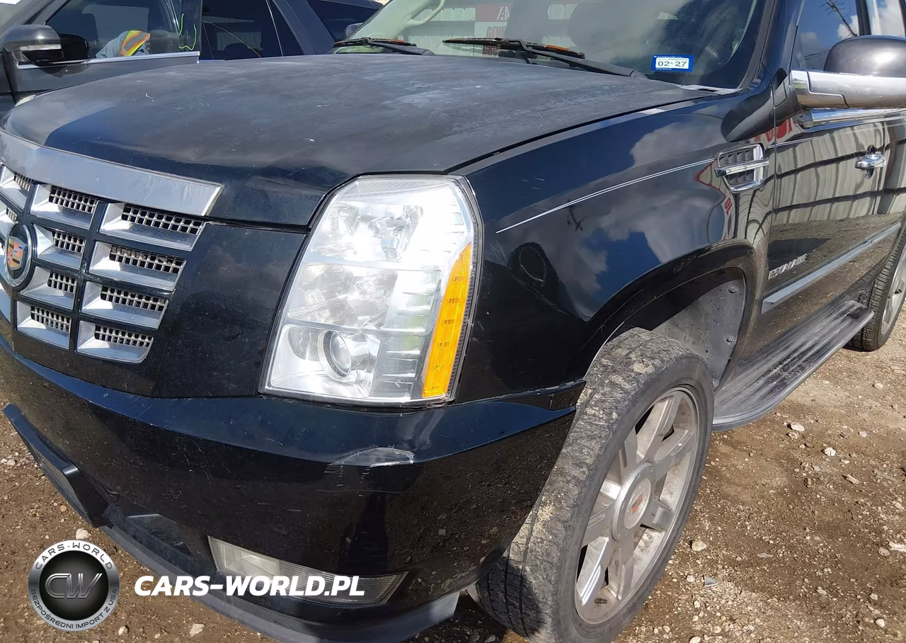 2014 Cadillac Escalade Luxury VIN:1GYS3BEF8ER153120 - 6
