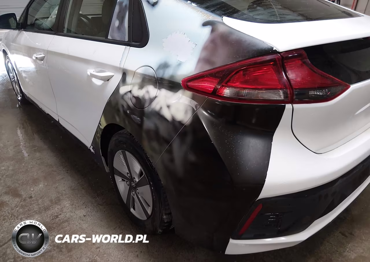2020 Hyundai Ioniq Hybrid Blue VIN:KMHC65LC6LU220301 - 16