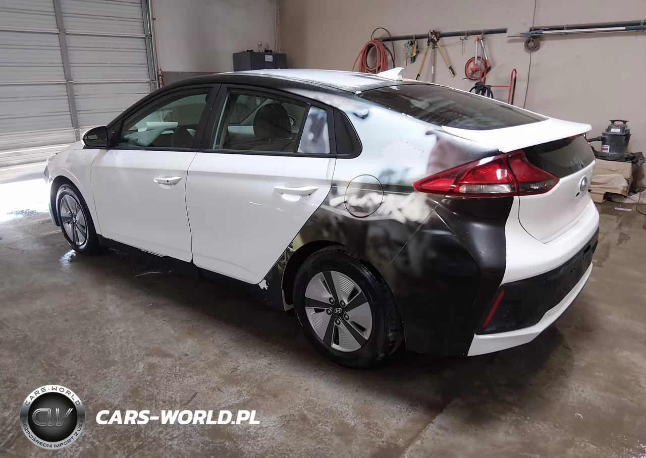 2020 Hyundai Ioniq Hybrid Blue VIN:KMHC65LC6LU220301 - 3