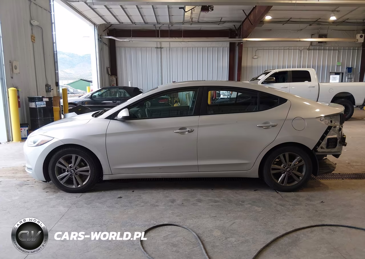 2017 Hyundai Elantra Value Edition VIN:5NPD84LF9HH160202 - 15
