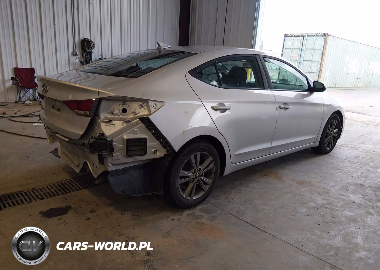 2017 Hyundai Elantra Value Edition VIN:5NPD84LF9HH160202 - 4