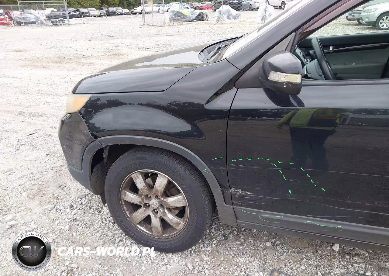 2011 Kia Sorento Lx VIN:5XYKT4A10BG145633 - 6