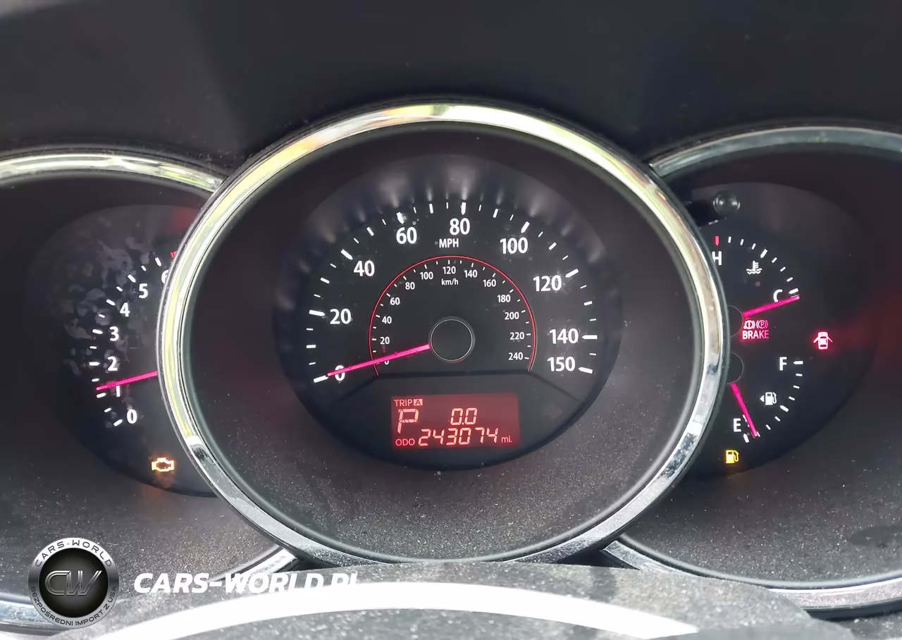 2011 Kia Sorento Lx VIN:5XYKT4A10BG145633 - 7