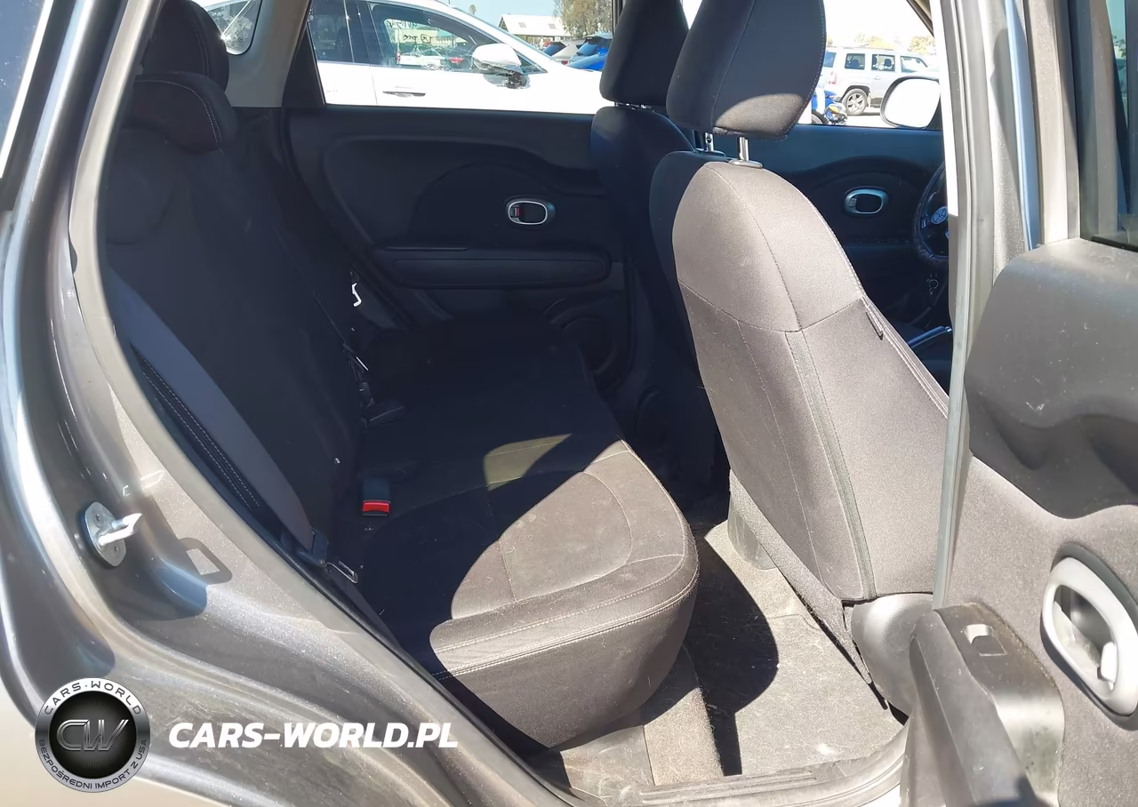 2015 Kia Soul VIN:KNDJN2A24F7220209 - 8