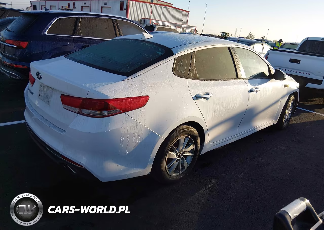 2016 Kia Optima Lx VIN:5XXGT4L39GG045756 - 4