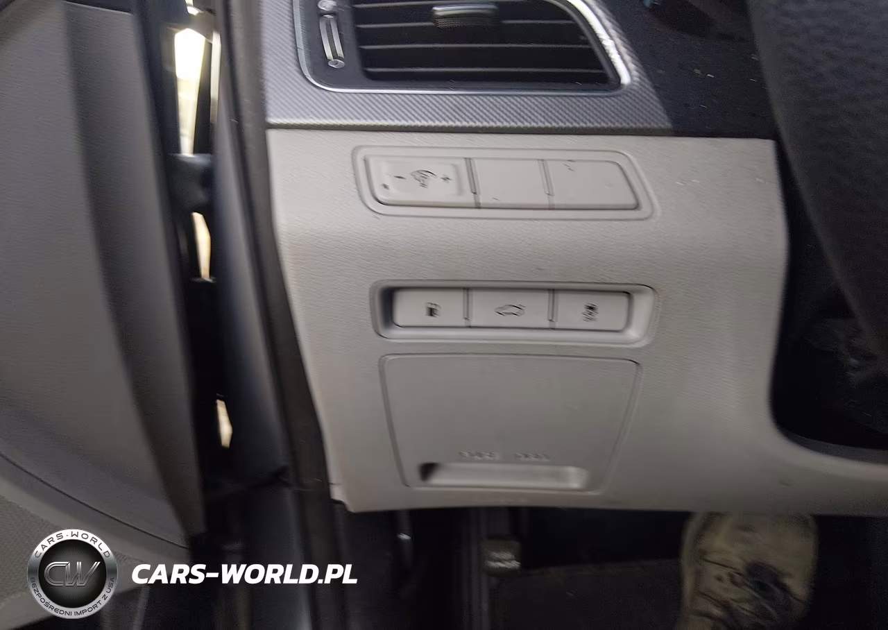 2017 Hyundai Sonata Hybrid Se VIN:KMHE24L10HA044402 - 16