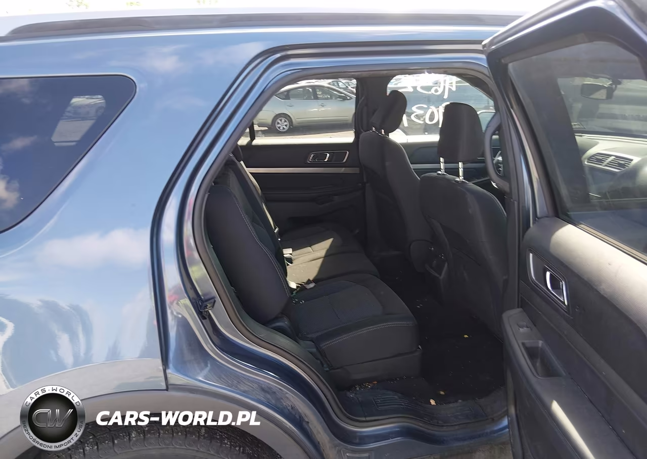 2019 Ford Explorer Xlt VIN:1FM5K8D87KGB00729 - 8