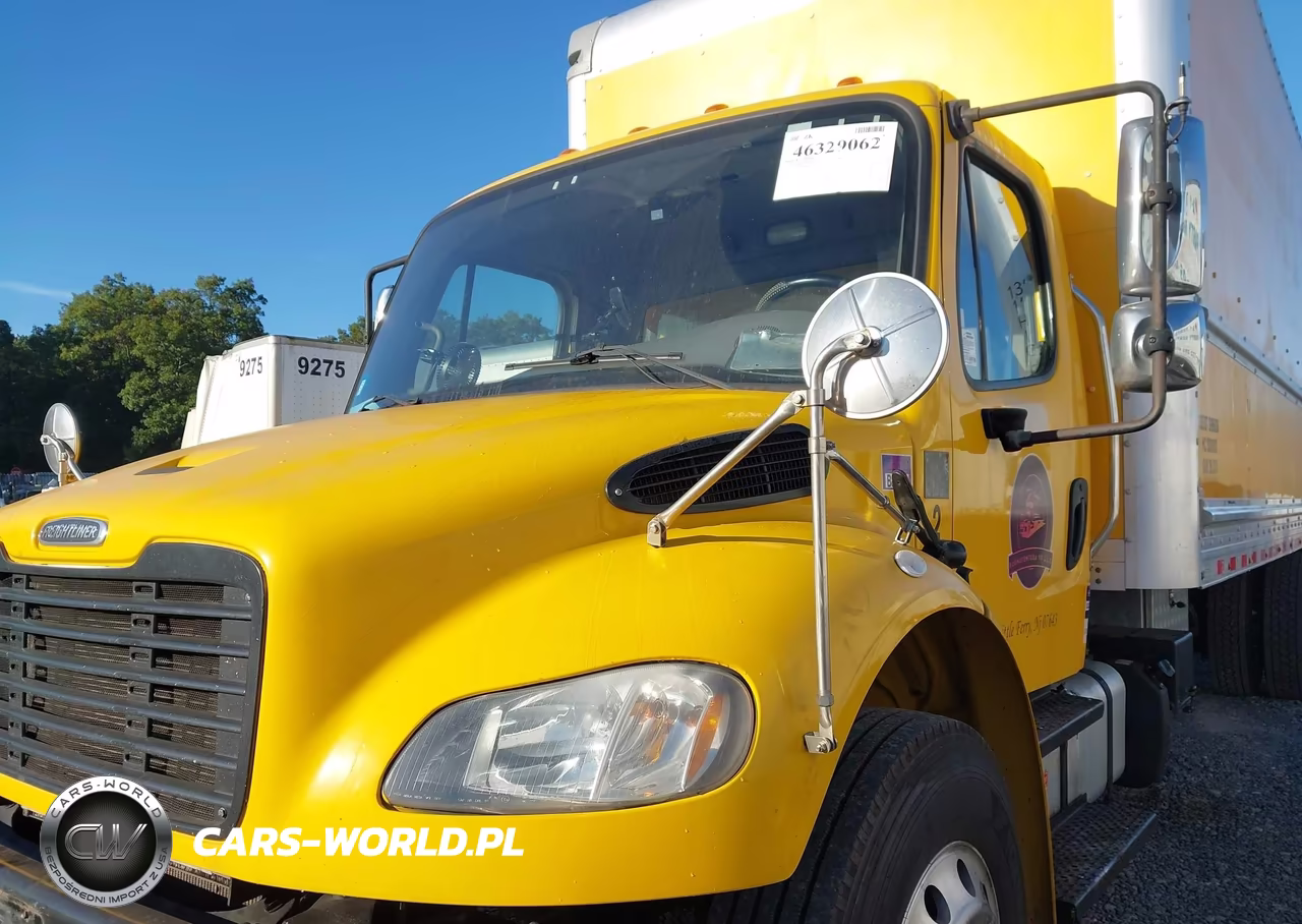 2018 Freightliner M2 106 VIN:1FVACWFB0JHJH5617 - 11