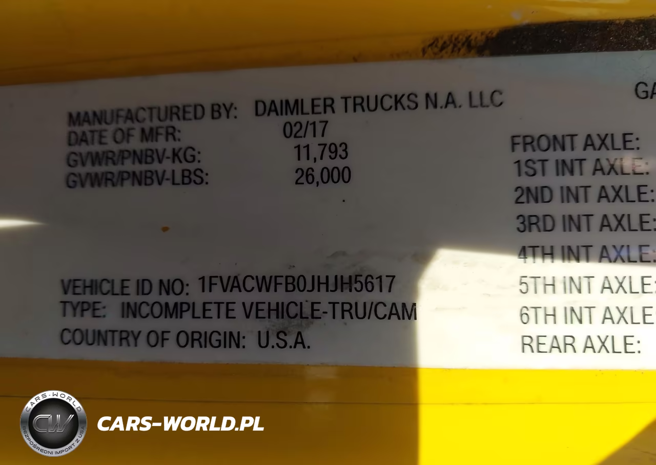 2018 Freightliner M2 106 VIN:1FVACWFB0JHJH5617 - 8