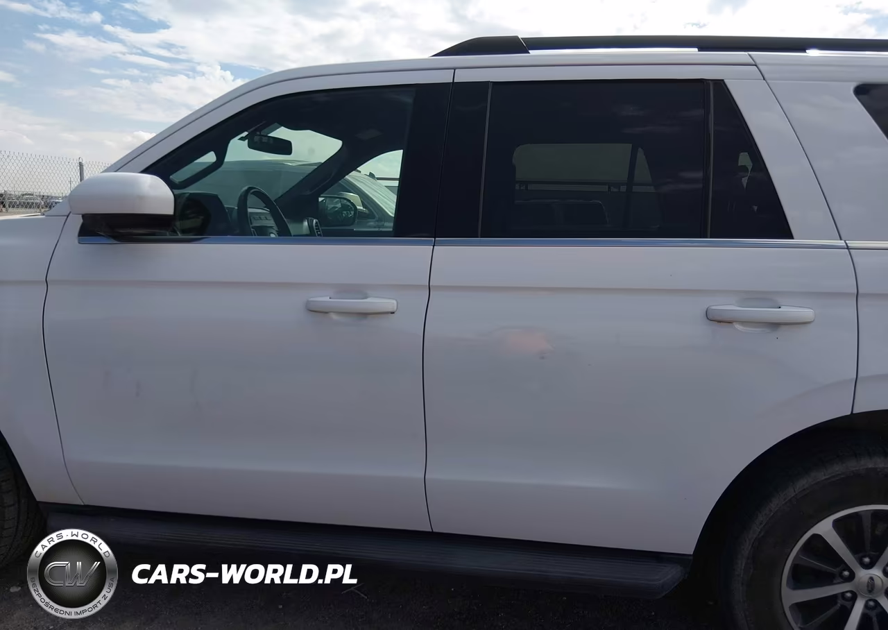 2018 Ford Expedition Xlt VIN:1FMJU1HT0JEA30709 - 14