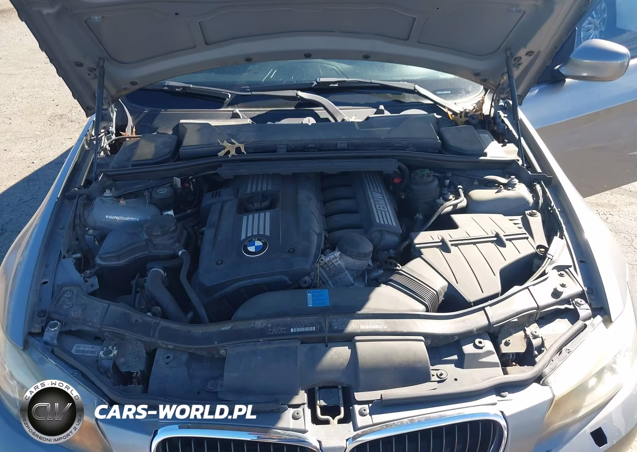 2010 BMW 328I xDrive VIN:WBAPK5C52AA651992 - 10