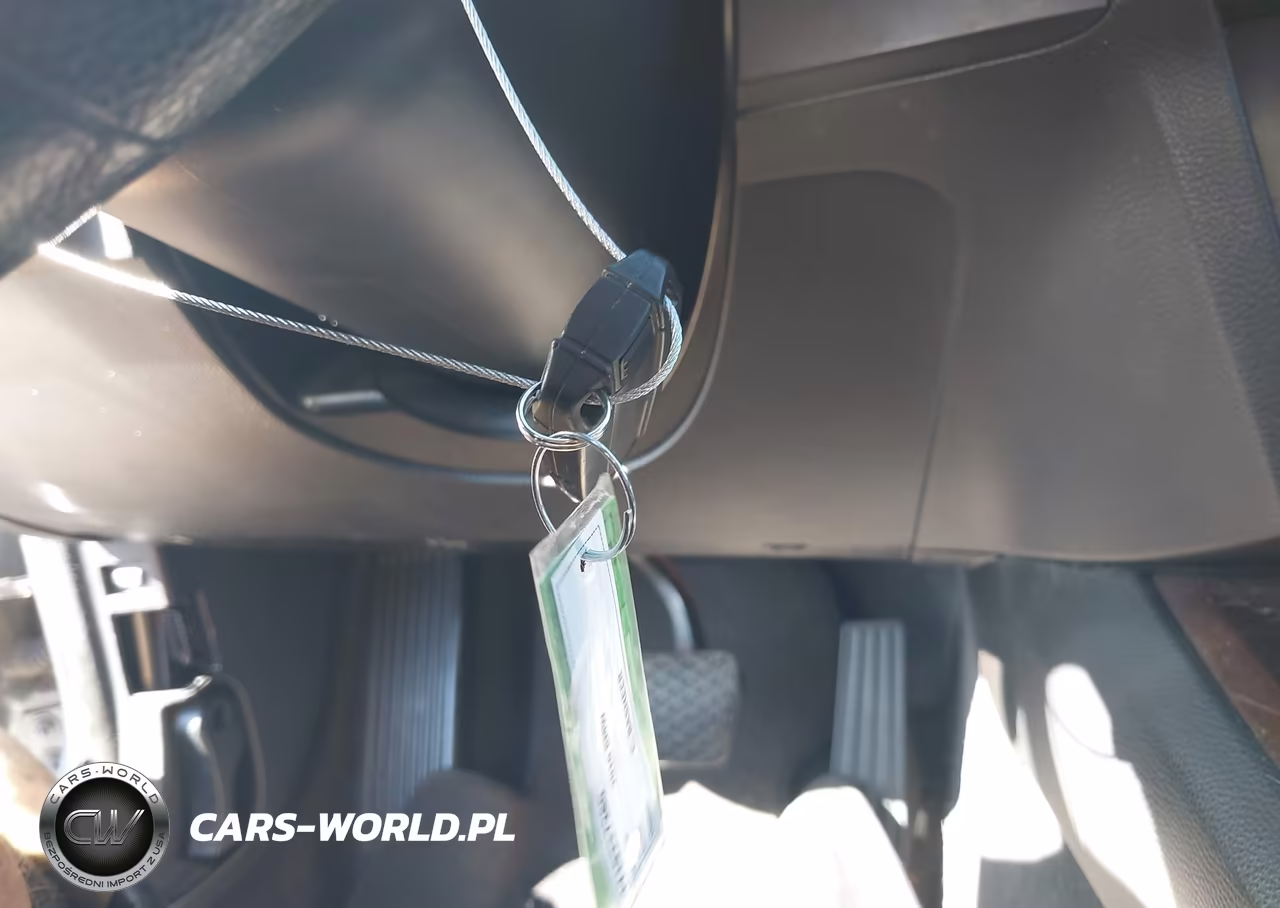 2010 BMW 328I xDrive VIN:WBAPK5C52AA651992 - 11