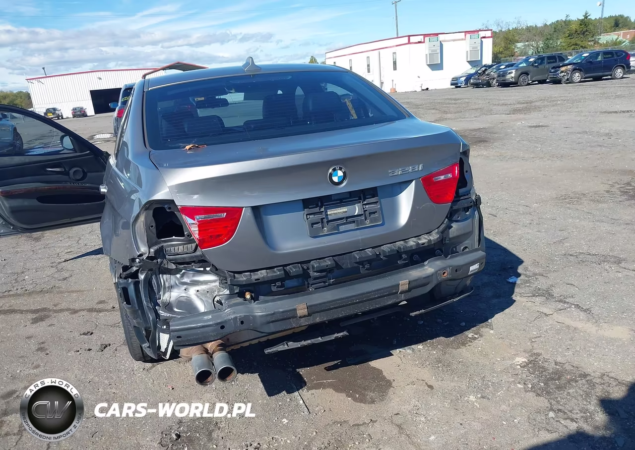 2010 BMW 328I xDrive VIN:WBAPK5C52AA651992 - 6