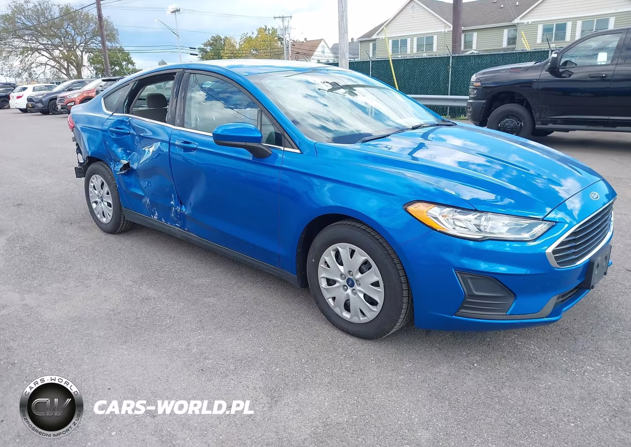 2020 Ford Fusion S VIN:3FA6P0G75LR234329 - 1