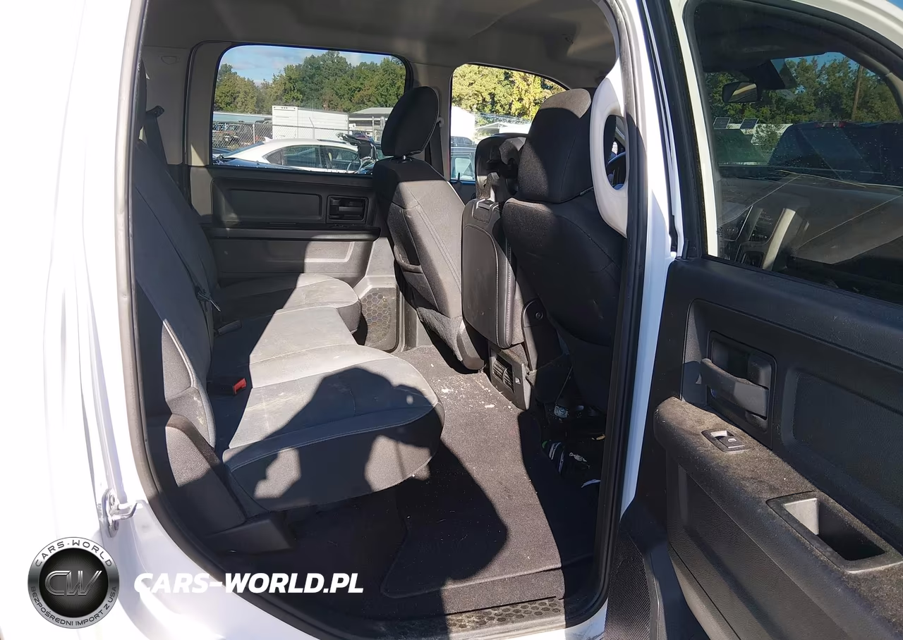 2021 Ram 1500 Classic Tradesman 4X4 5'7 Box VIN:3C6RR7KGXMG574310 - 8