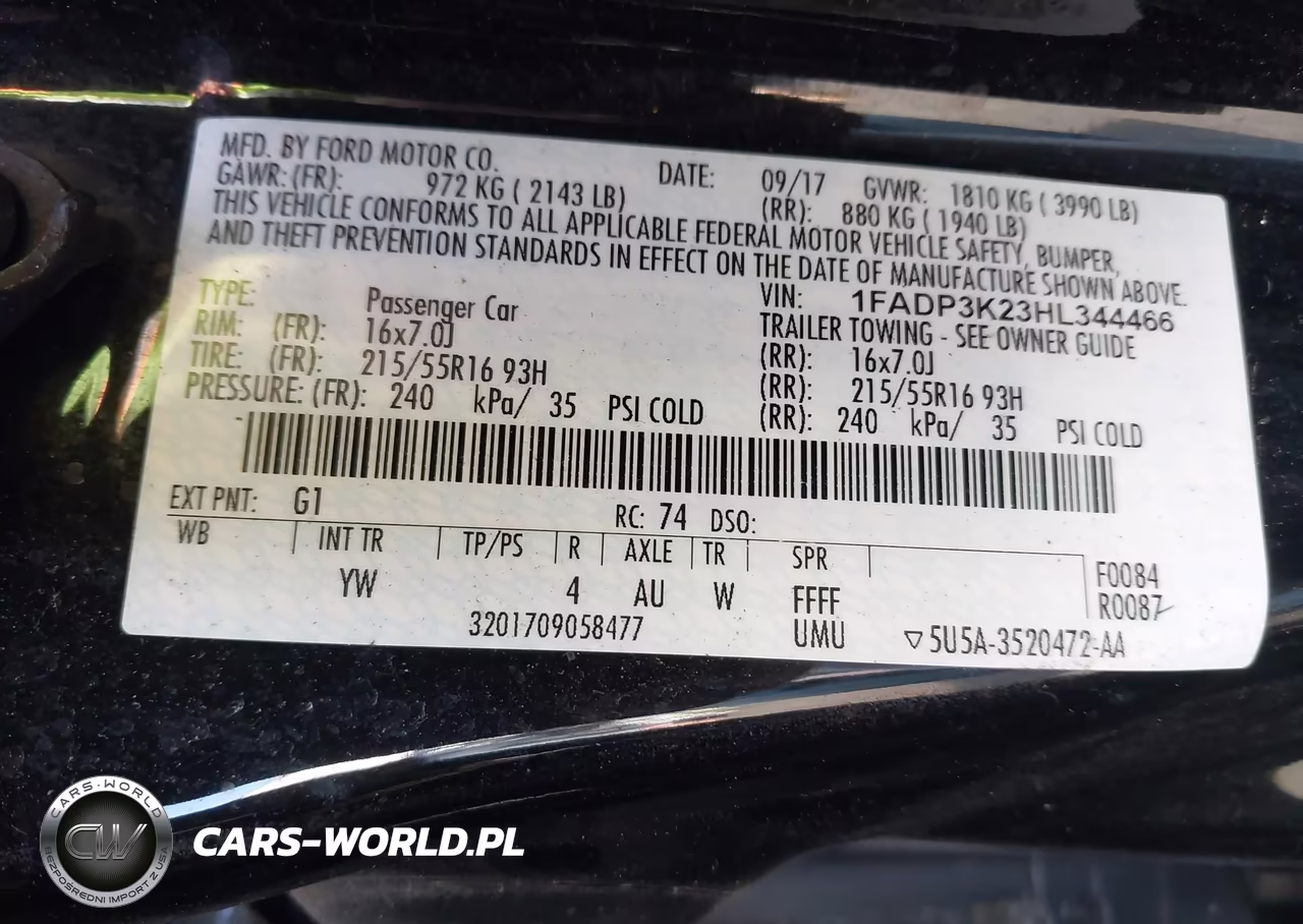 2017 Ford Focus VIN:1FADP3K23HL344466 - 9