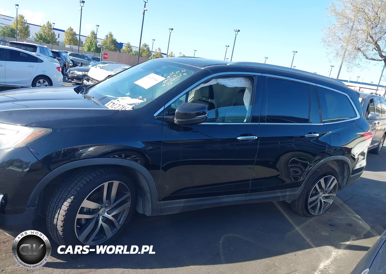 2017 Honda Pilot Touring VIN:5FNYF6H94HB027870 - 15