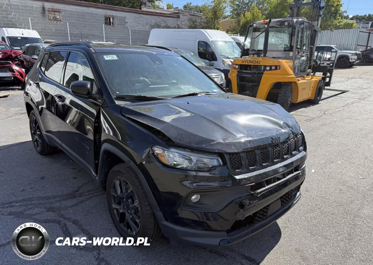 2023 Jeep Compass Altitude 4X4 VIN:3C4NJDBN7PT529932 - 1