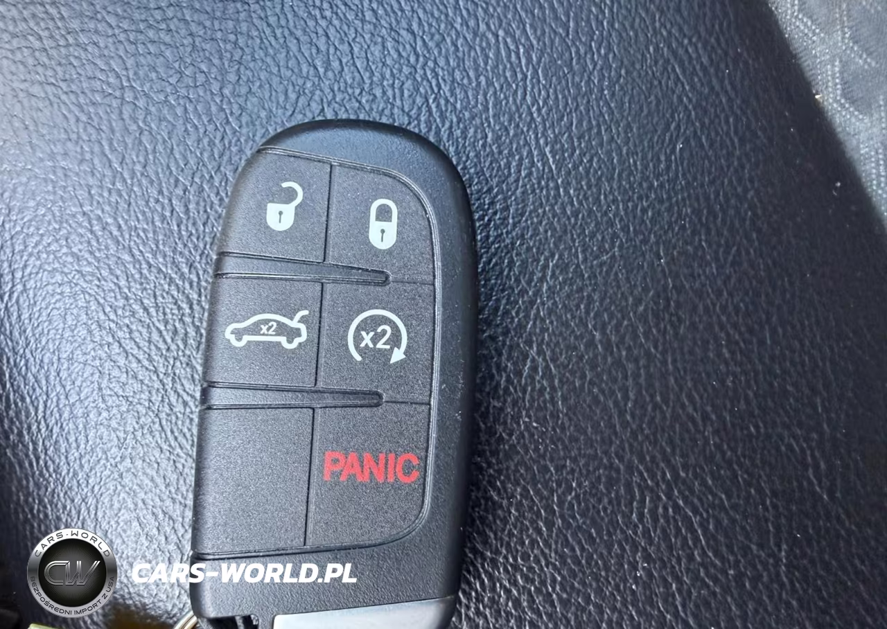 2023 Jeep Compass Altitude 4X4 VIN:3C4NJDBN7PT529932 - 11