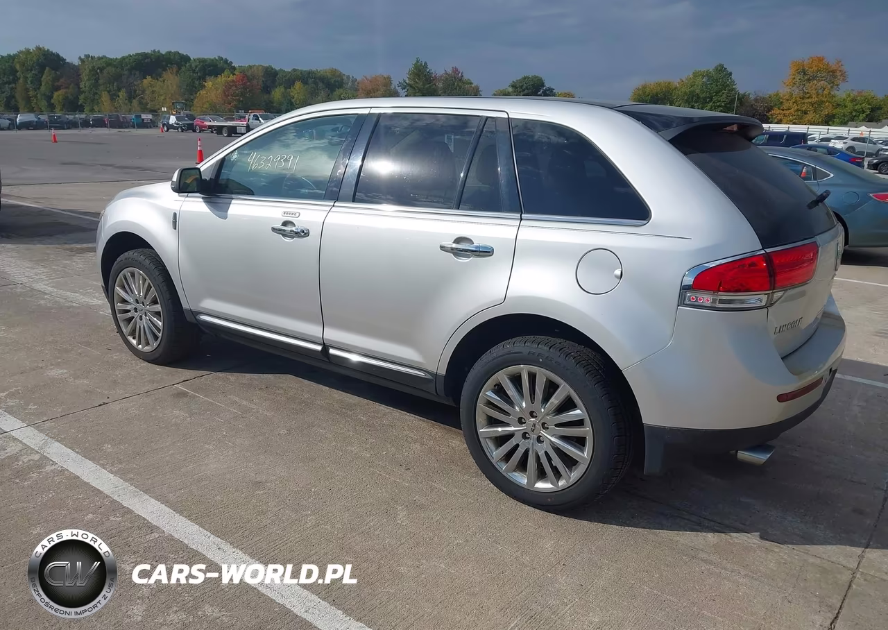 2013 Lincoln Mkx VIN:2LMDJ6JKXDBL60690 - 3