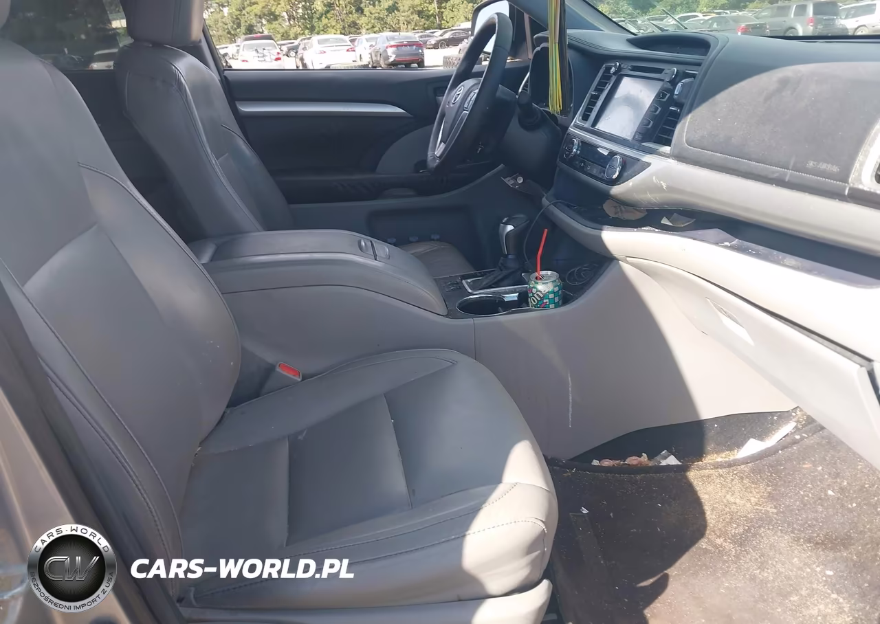 2015 Toyota Highlander Xle V6 VIN:5TDJKRFH6FS198590 - 5