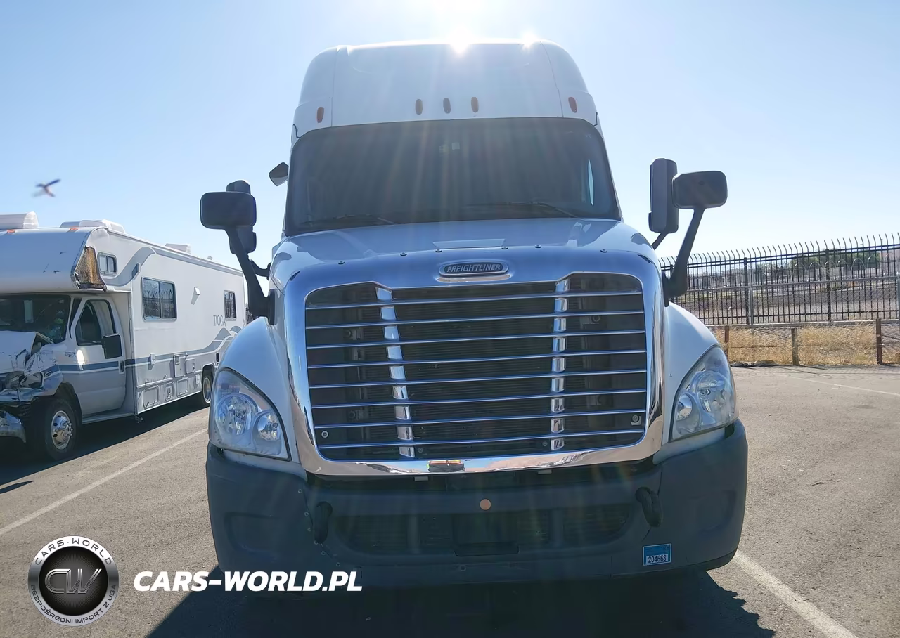 2015 Freightliner Cascadia 125 VIN:3AKJGLBG8FSFX6504 - 15