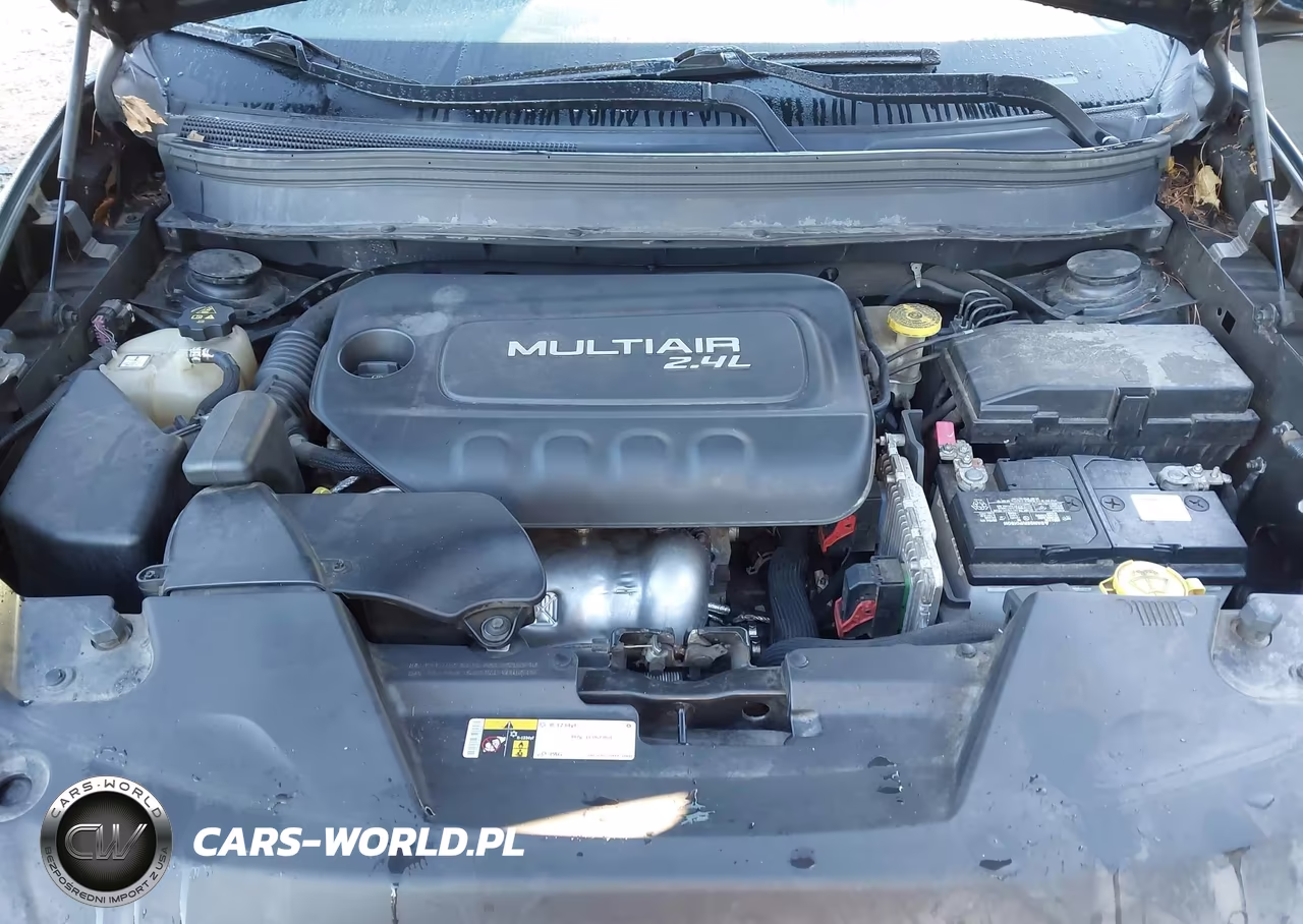 2015 Jeep Cherokee Sport VIN:1C4PJLAB9FW731450 - 10