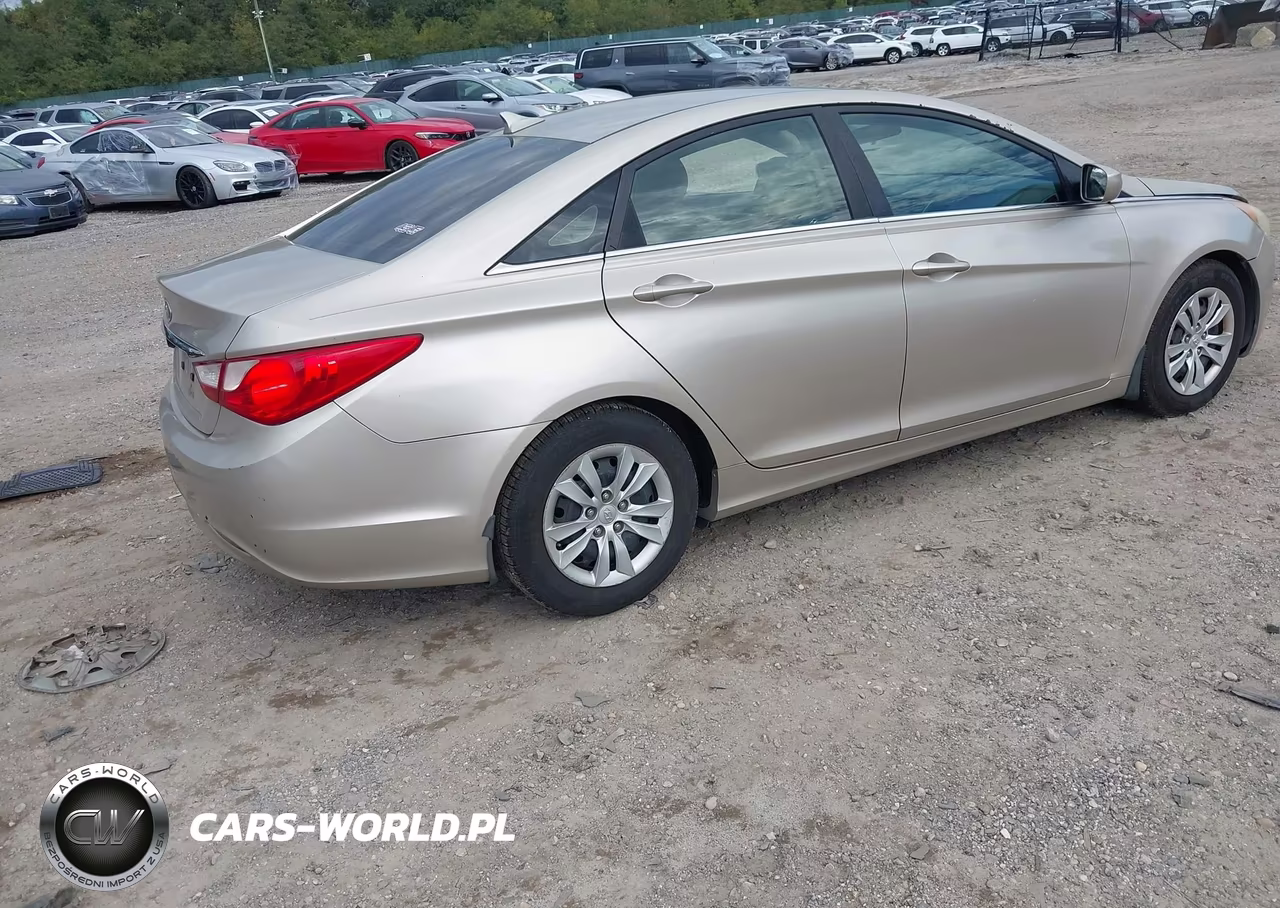 2011 Hyundai Sonata Gls VIN:5NPEB4AC9BH182772 - 4