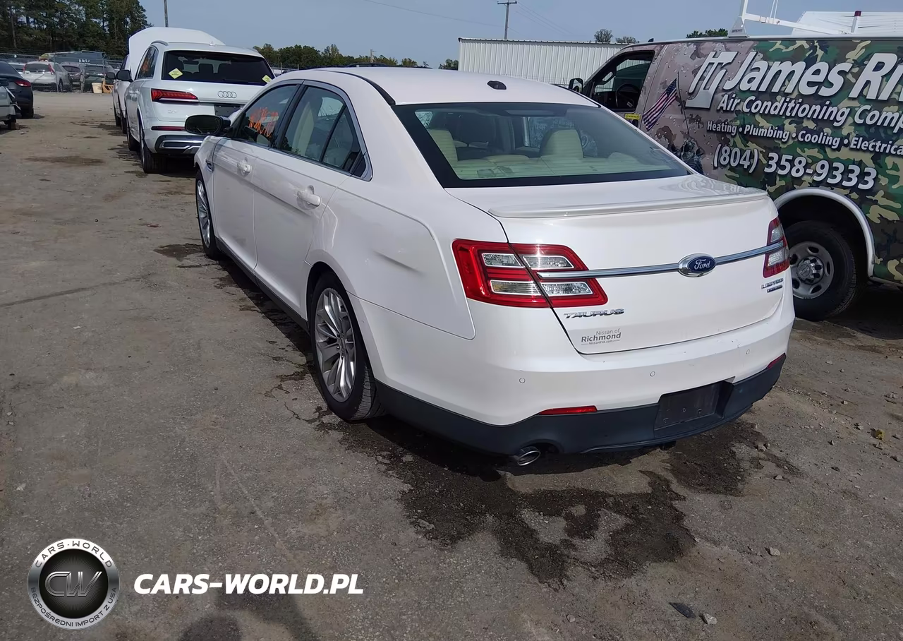 2018 Ford Taurus Limited VIN:1FAHP2F83JG135494 - 3