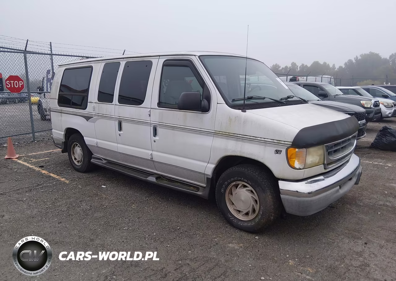 2001 Ford E-150 Recreational