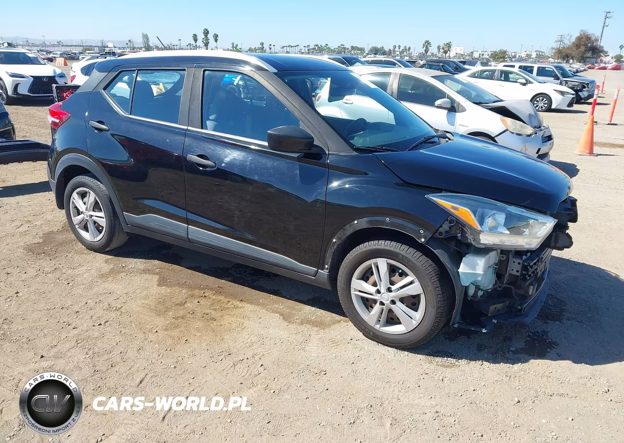 2019 Nissan Kicks S