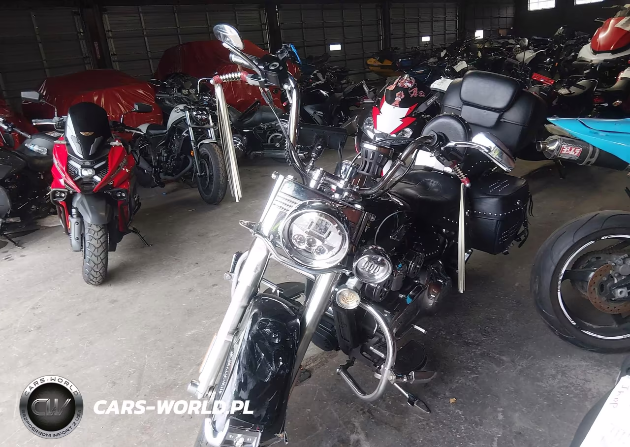 2013 Harley-Davidson Flstc Heritage Softail Classic VIN:1HD1BWV1XDB014144 - 2
