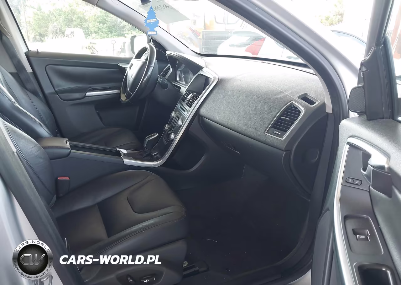 2015 Volvo Xc60 T5 Premier VIN:YV440MDK8F2658938 - 5