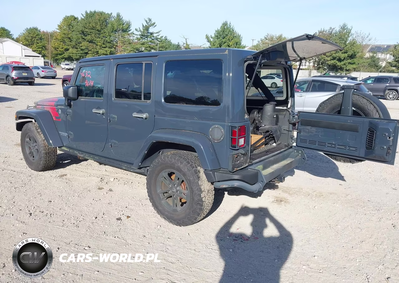 2017 Jeep Wrangler Unlimited Winter 4X4 VIN:1C4BJWEG3HL566467 - 3
