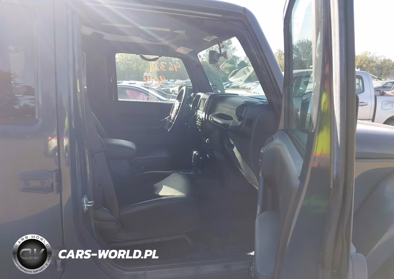2017 Jeep Wrangler Unlimited Winter 4X4 VIN:1C4BJWEG3HL566467 - 5
