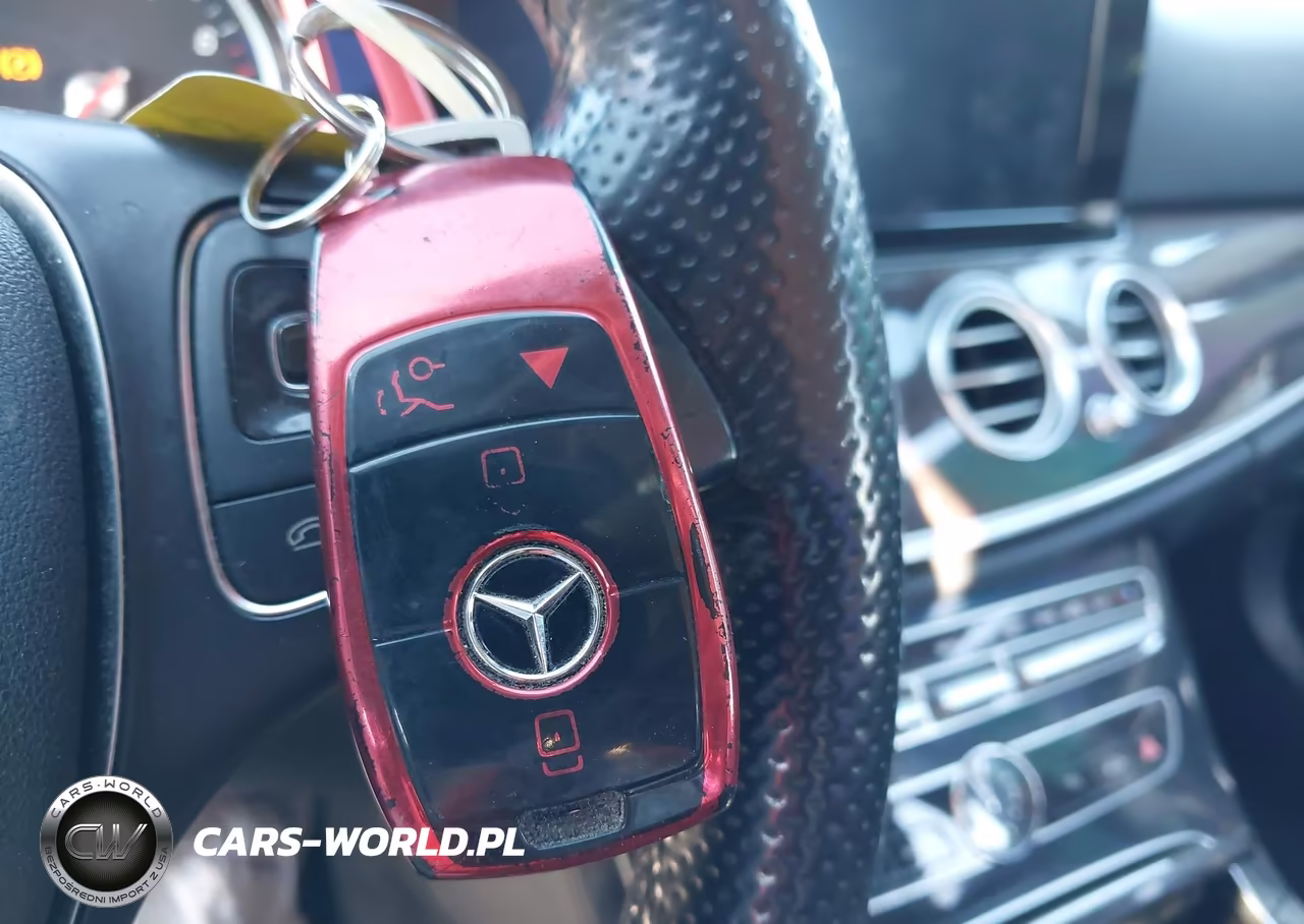 2017 Mercedes-Benz E 300 VIN:WDDZF4JB3HA145073 - 11
