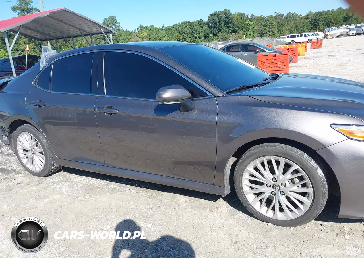 2019 Toyota Camry L-Le-Se-Xle VIN:4T1B11HK3KU758424 - 13