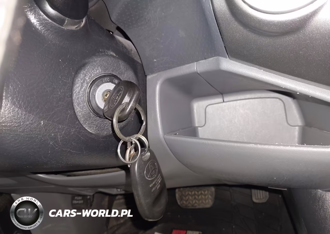 2015 Toyota Tacoma Base V6 VIN:3TMMU4FN4FM079419 - 11