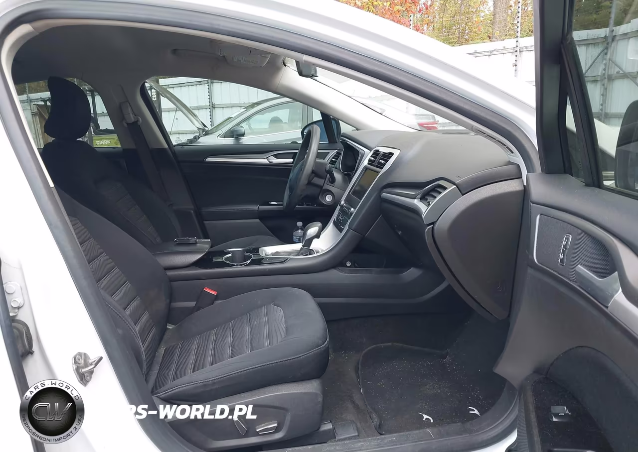 2016 Ford Fusion Se VIN:1FA6P0H79G5117764 - 5