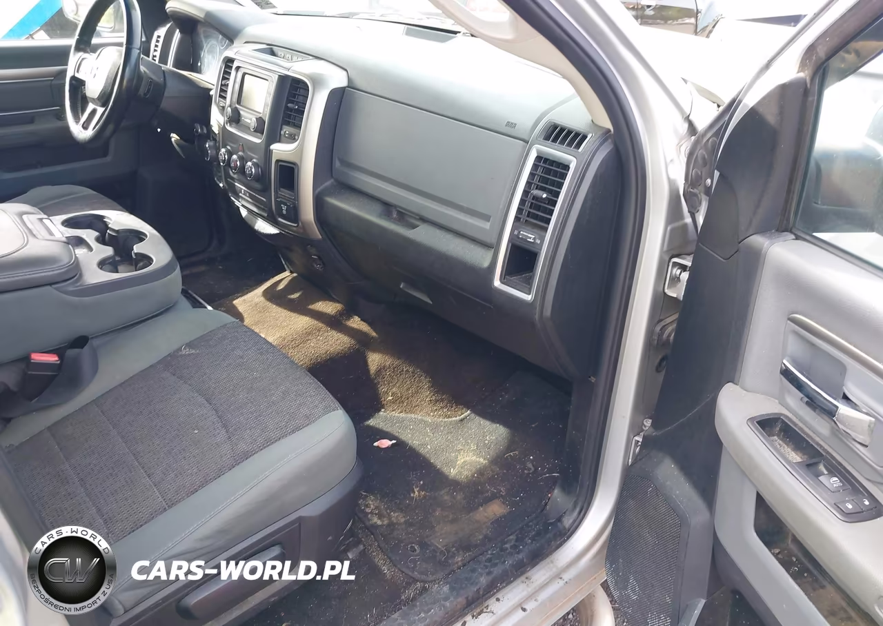 2015 Ram 1500 Big Horn VIN:3C6RR7LT3FG585003 - 5