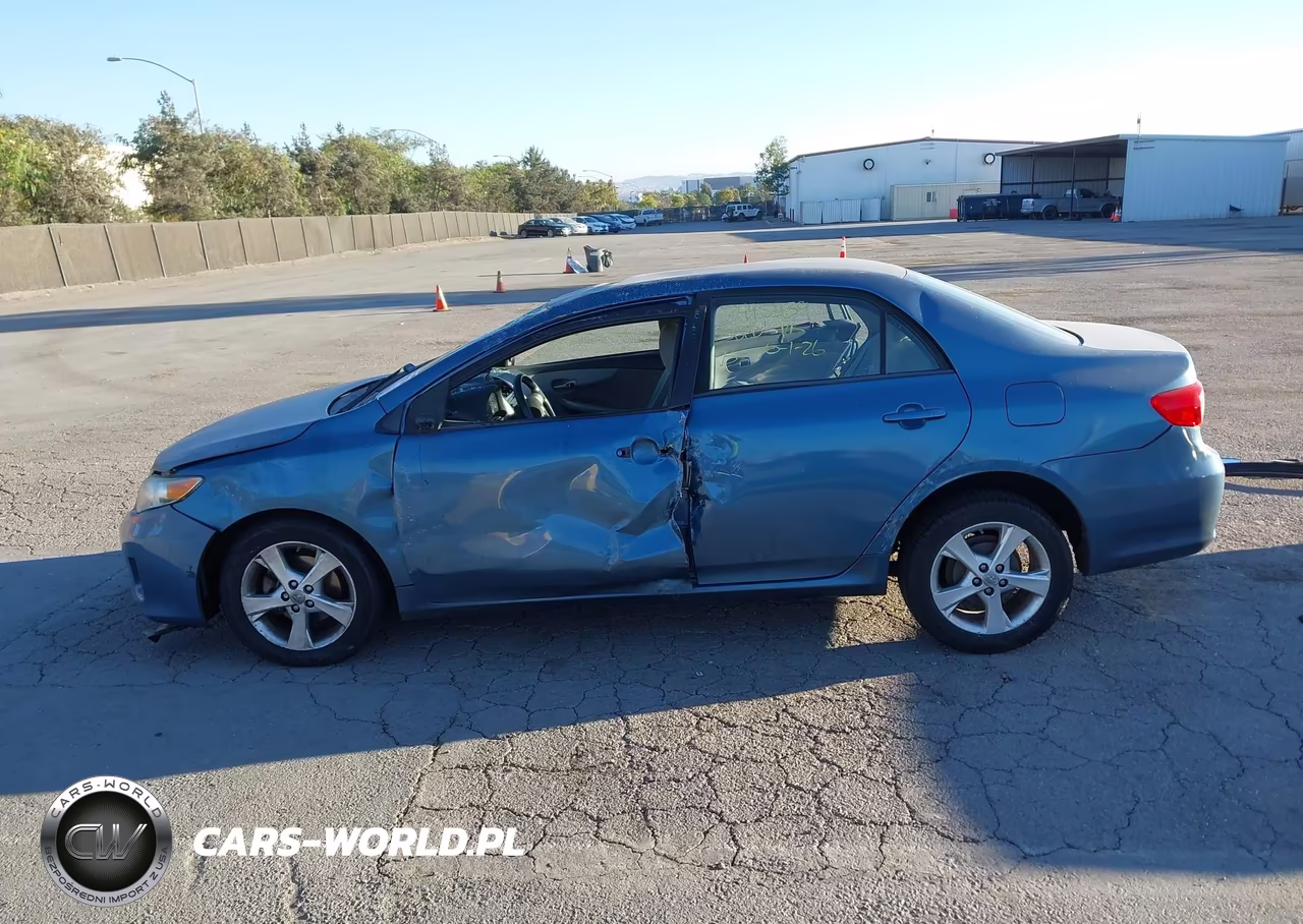 2012 Toyota Corolla Le VIN:5YFBU4EE3CP070790 - 18
