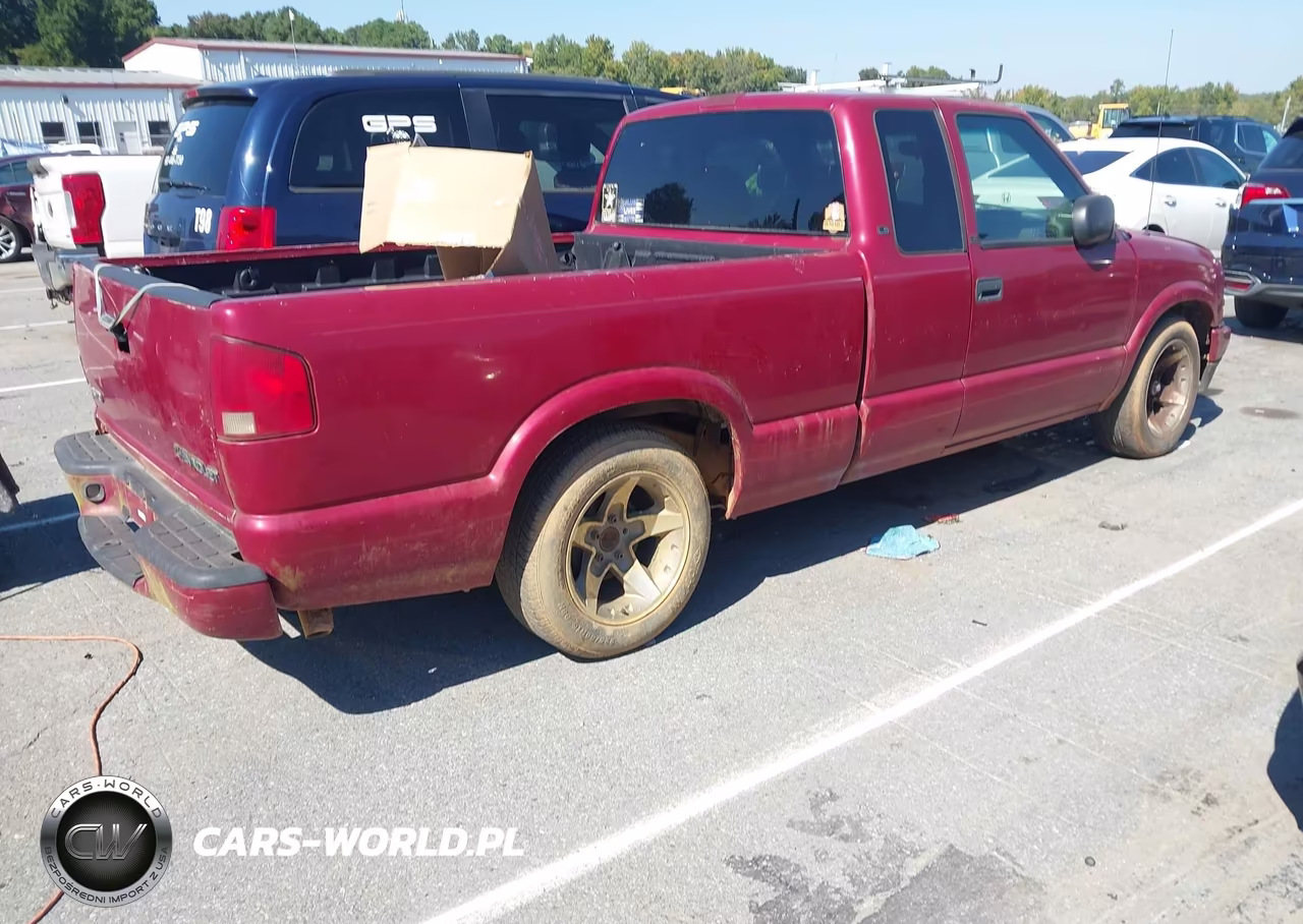 2003 Chevrolet S-10 Ls VIN:1GCCS19X738130411 - 4